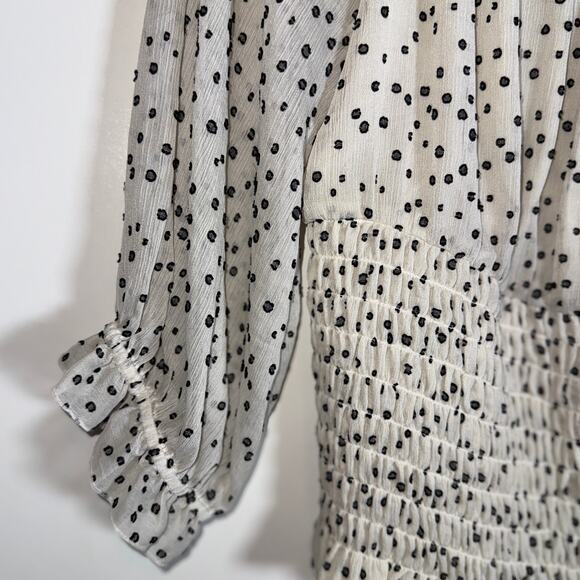 Anthropologie Lucia Off Shoulder Smocked Polka Dot Blouse Romantic Medium - Picture 7 of 15